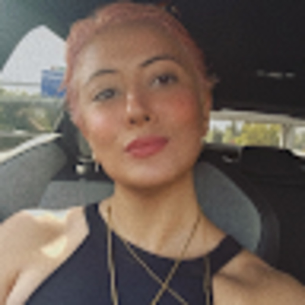 Meet your Posher, Ameni